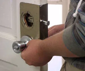 Capitol Locksmith Service Savannah, GA 912-415-8237 Capitol Locksmith Service Savannah, GA 912-415-8237 - locksmith-12